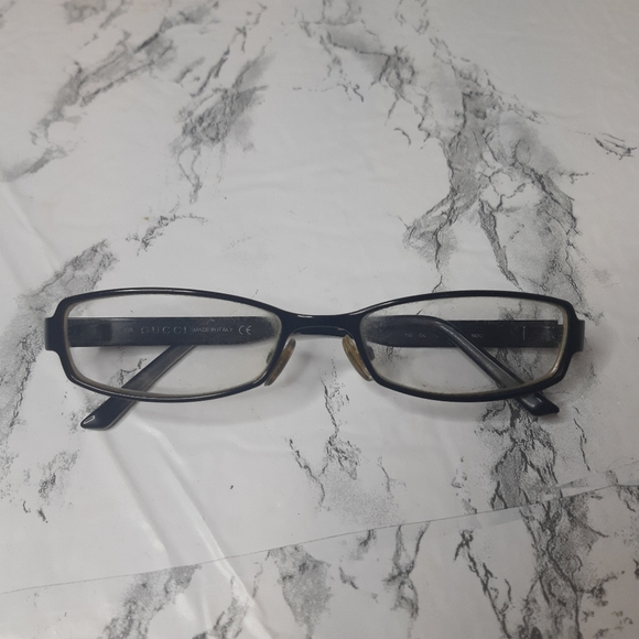 Gucci vintage prescription glasses
Preowned condi